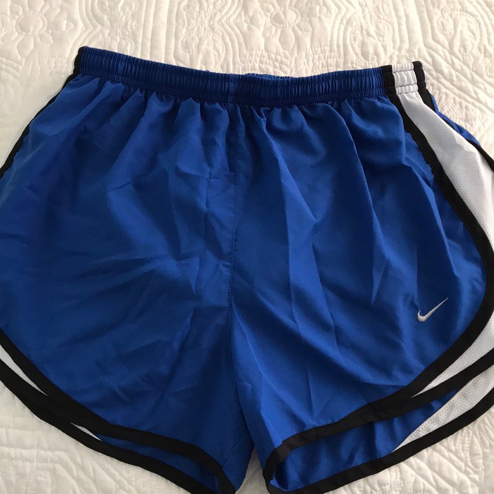 Women’s Nike Tempo Shorts